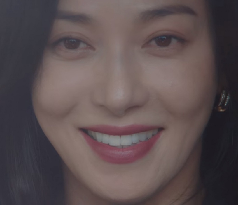 《雖然是精神病但沒關係》護理長恐怖陰笑+蝴蝶壁畫,根本恐怖片!