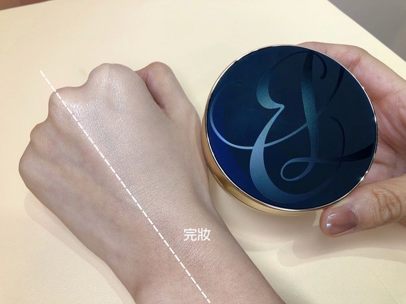 雅詩蘭黛「粉持久底妝超前部署包」登場!粉持久三劍客組神級軍團,出油爆汗妝不毀