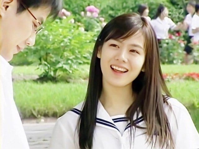 孫藝珍令人心動的絕美瞬間4:調皮惡作劇的可愛表情