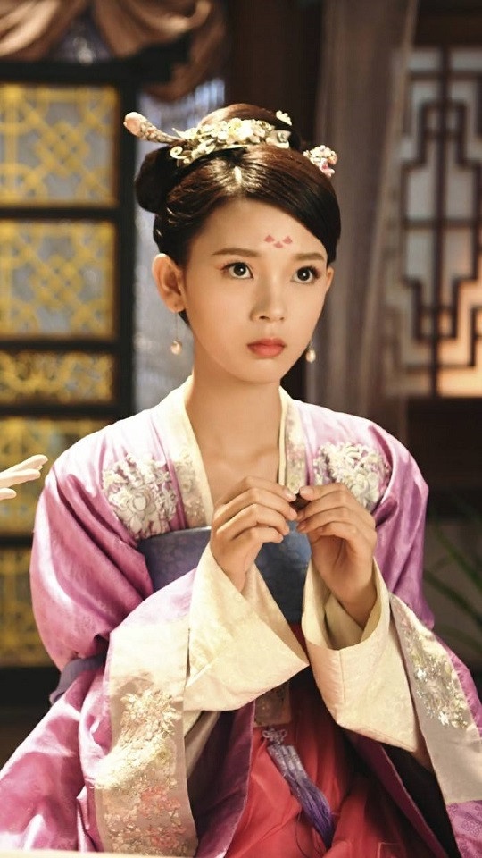 微博評選古裝網劇十大女神4:陳瑤《無心法師3》、《少女大人》、《櫃中美人》
