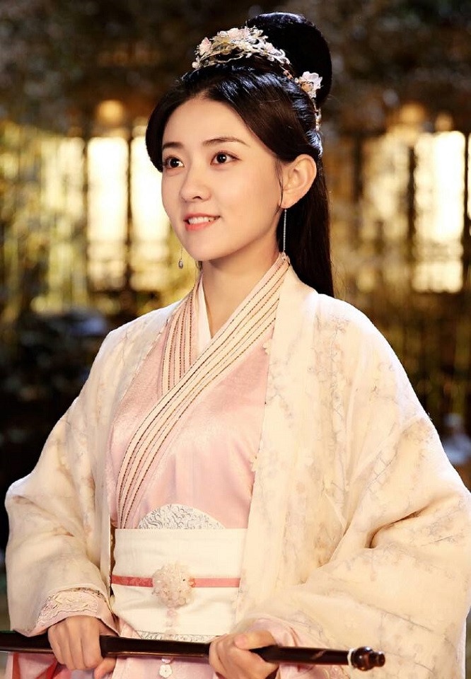微博評選古裝網劇十大女神7:梁潔《雙世寵妃》系列、《你是我的命中注定》、《不說謊戀人》