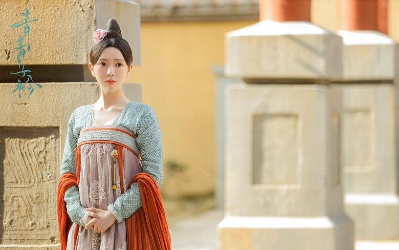 熱播甜寵劇古裝女神7:雨婷兒 飾演《青青子衿》聞人姝