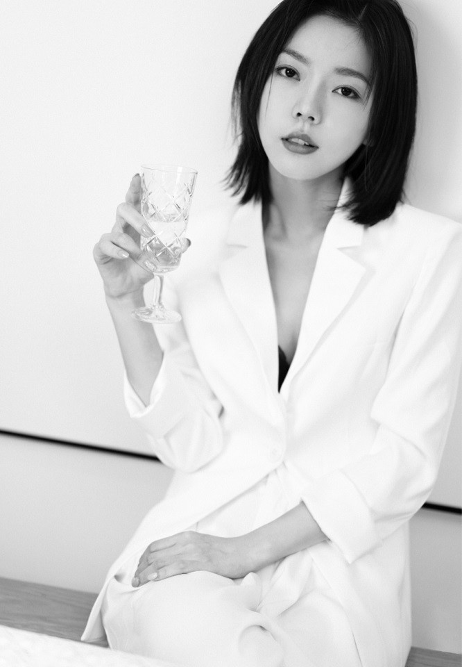 熱播甜寵劇古裝女神10:蔡祥宇 飾演《親愛的藥王大人》蕭雅