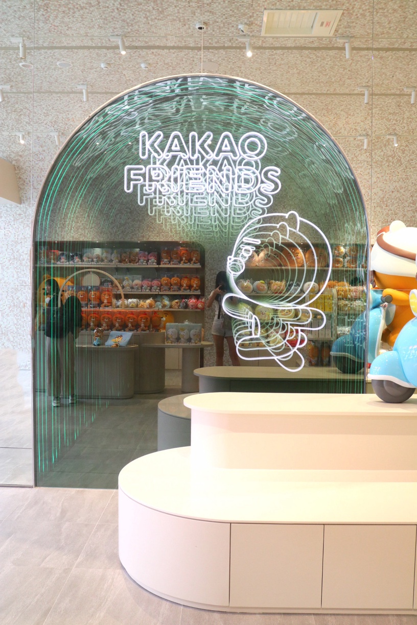 《KAKAO FRIENDS 台灣旗艦店》來囉!超過600項商品+12種台灣限定款,8/22正式開幕