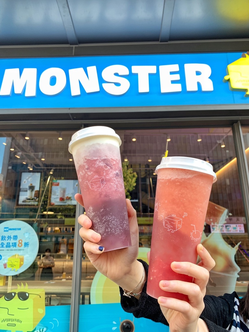 就是要給你整杯滿滿水果!ICE MONSTER水果系新品登場,酪酪葡萄、滿杯葡萄柚必喝!