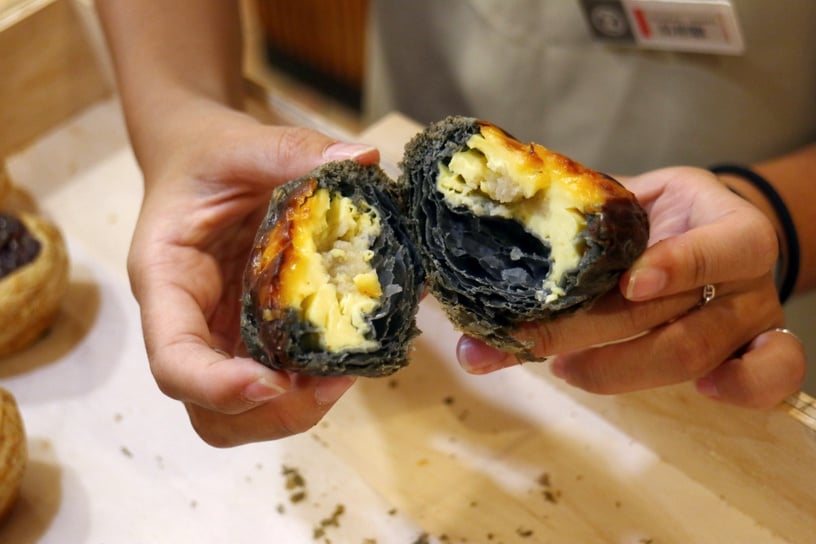 超夯的「256層蛋塔」來台北了!台中必買的「蛋定蛋塔」,酥脆外皮蛋塔控必吃