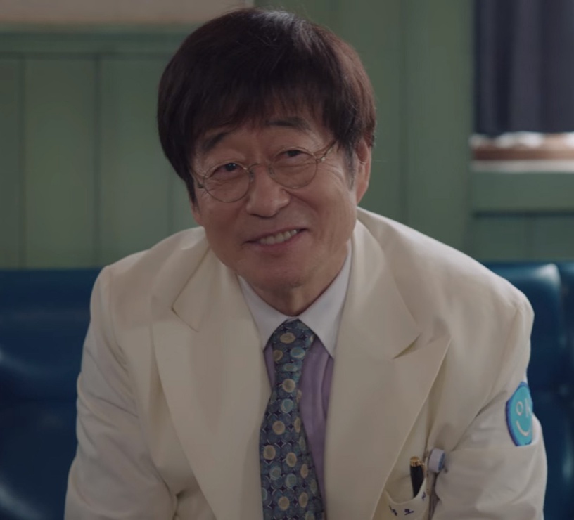 《雖然是精神病但沒關係》如果有續集5:院長成為無業遊民,每天都找朱里媽媽玩
