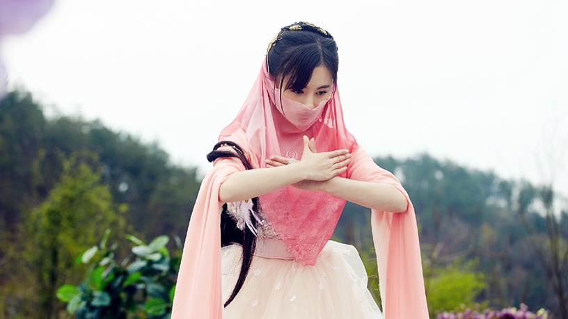 古裝仙俠劇鳥族人5:鞠婧禕 飾演《九州·天空城》雪飛霜