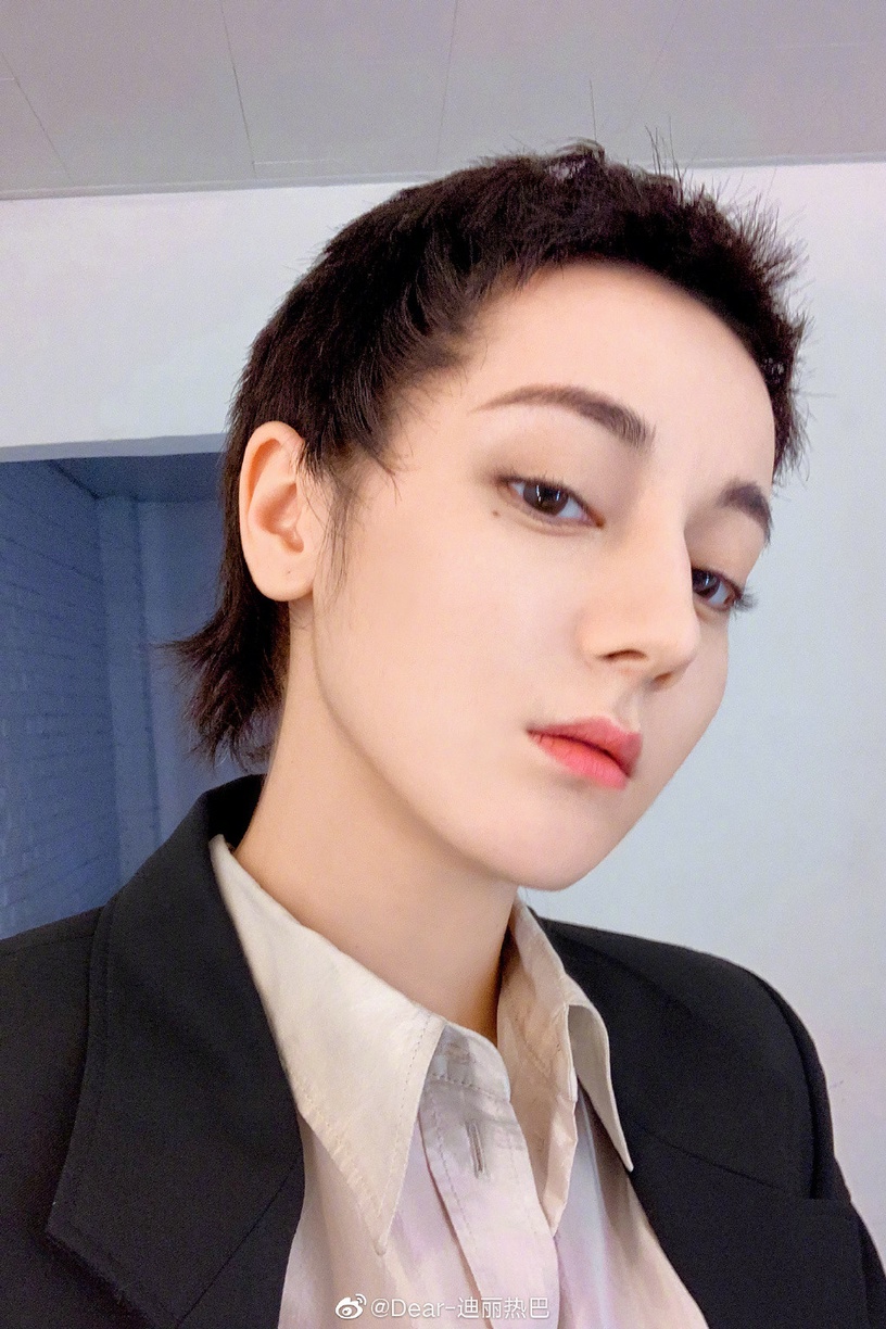 適合長髮還是短髮?髮型師「五官量感」選髮型技巧,臉型髮色是關鍵、選對脫胎換骨!