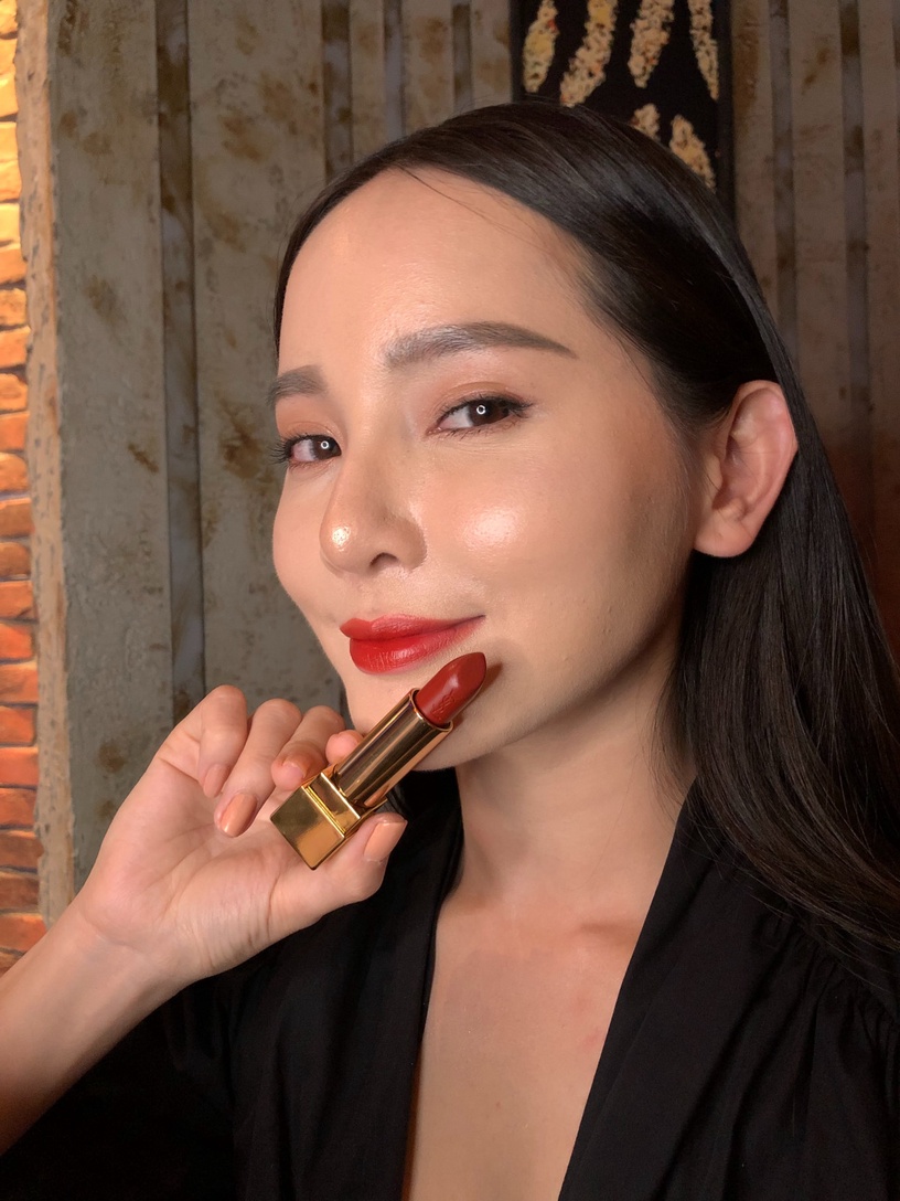 右滑圖片~搶先看YSL「野性豹紋」系列 !