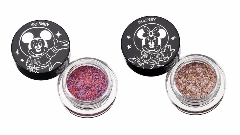 日本迪士尼 x Witch’s Pouch「宇宙遊樂園彩妝」夢幻登場!米奇穿上太空裝太可愛啦~