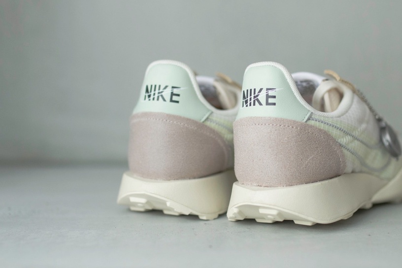 NIKE 粉彩球鞋「IVORY JADE」亮相!杏色麂皮+湖水綠異材質拼接,8/29 優雅開賣!