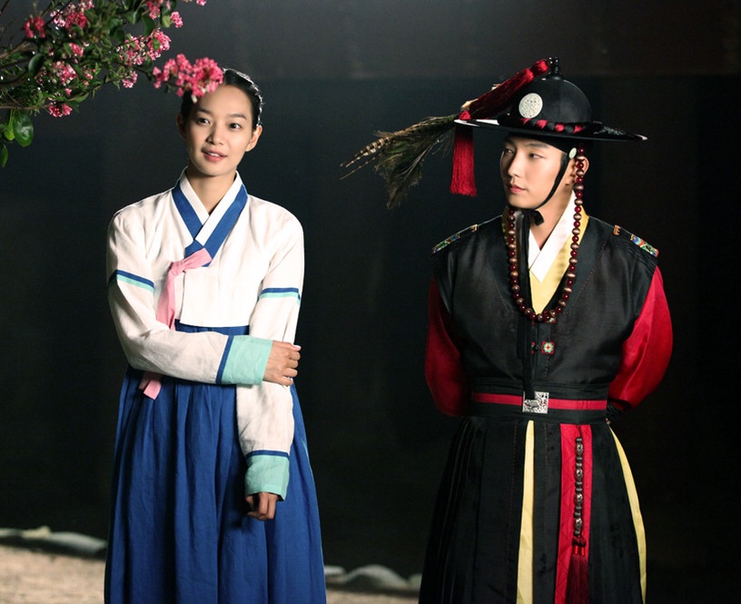 李準基經典CP回顧5:《阿娘使道傳》李準基&新慜娥「傲嬌郡守X可愛女鬼」