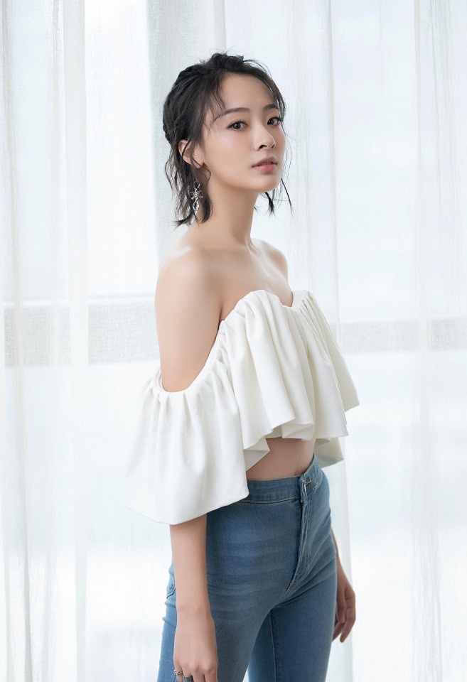 《以家人之名》女演員私服1:孫銥 飾演 齊明月