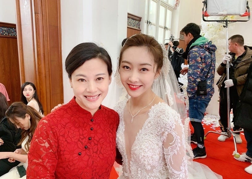 《以家人之名》女演員私服7:郝文婷 飾演 金玉香