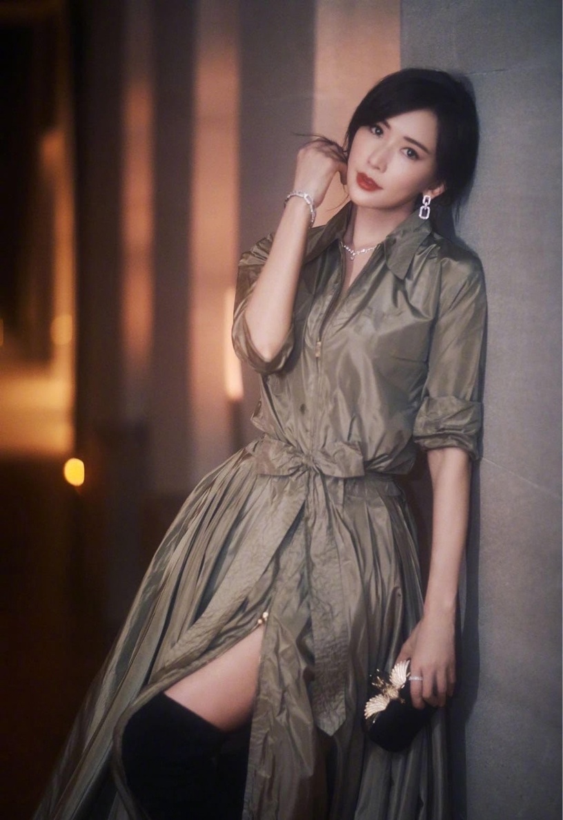 林志玲15句關於愛的語錄:「人總容易在愛情裡迷失,但,愛情不應該讓人失去自我。」