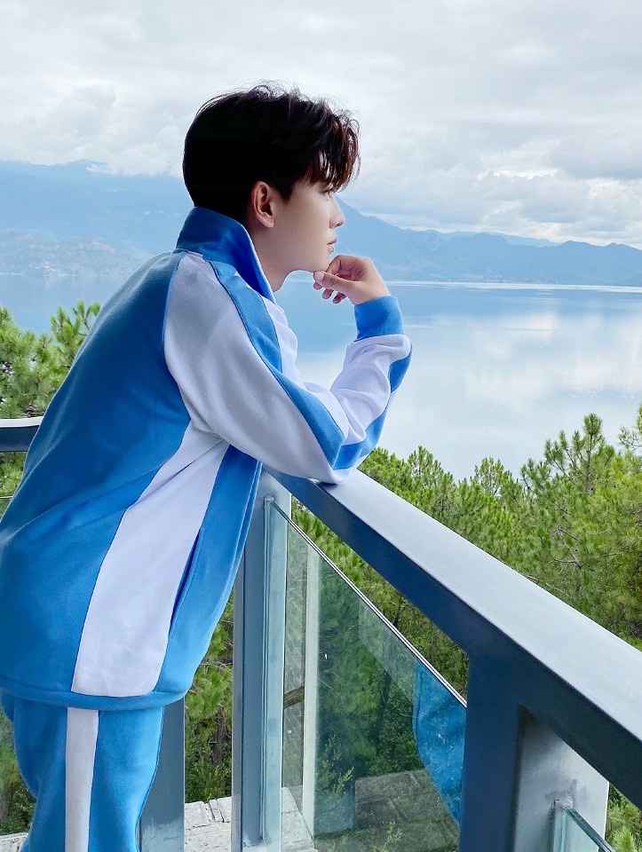 陸劇男星穿校服5:任嘉倫 綜藝節目《極限挑戰》