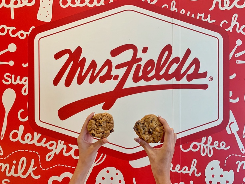 美國經典餅乾「Mrs. Fields」登台!現烤軟餅乾「Mrs. Fields」插旗東區
