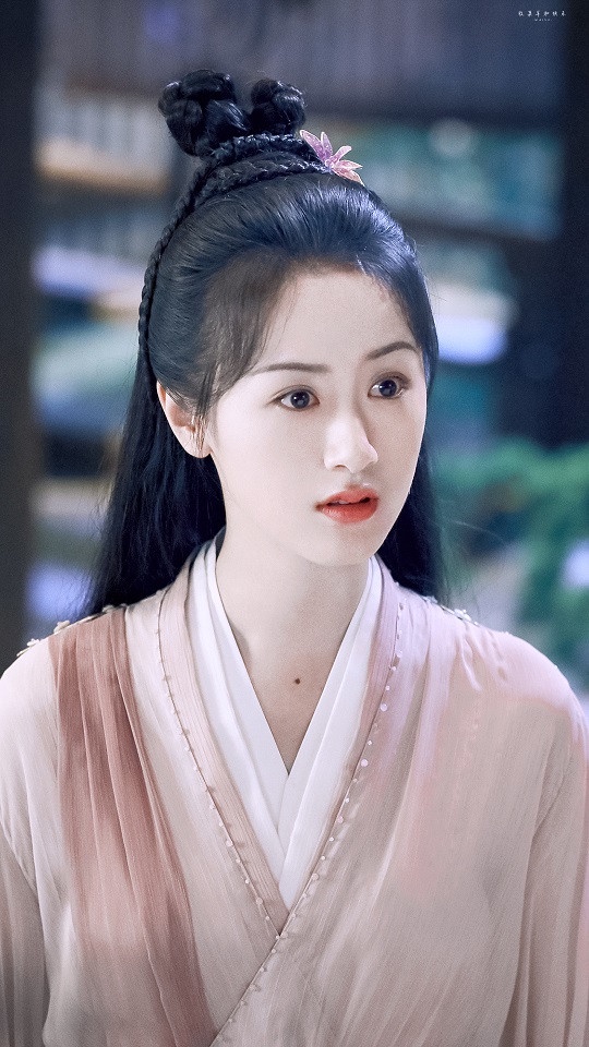 微博票選「古裝劇最有仙俠氣質的女星」TOP 1:袁冰妍