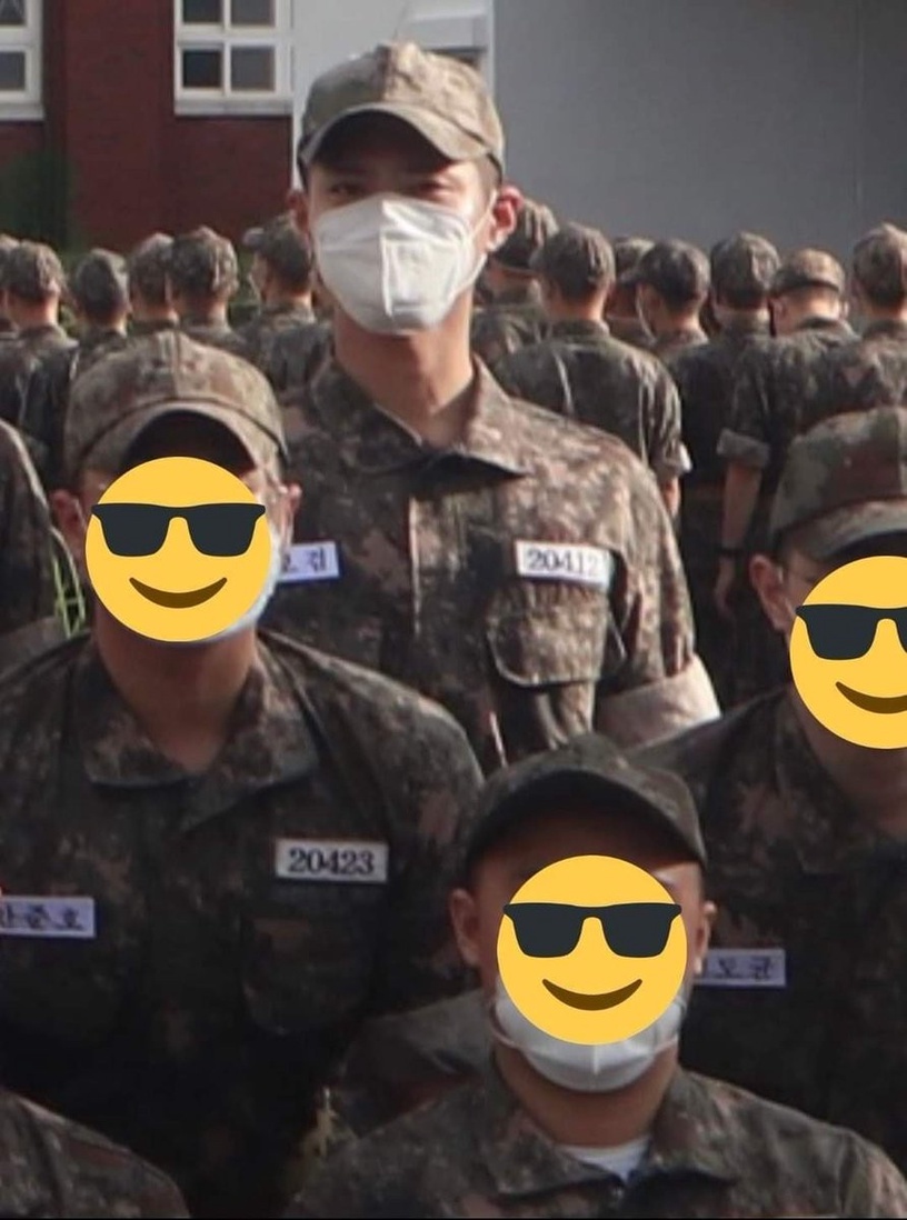 《青春紀錄》朴寶劍軍隊近照公開!軍中舉槍訓練,朴寶劍陽光少年感依舊~
