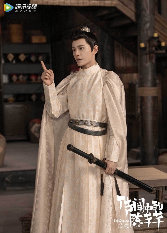 近期「兩部戲同時對打」的演員9:丁禹兮《韞色過濃》vs《傳聞中的陳芊芊》