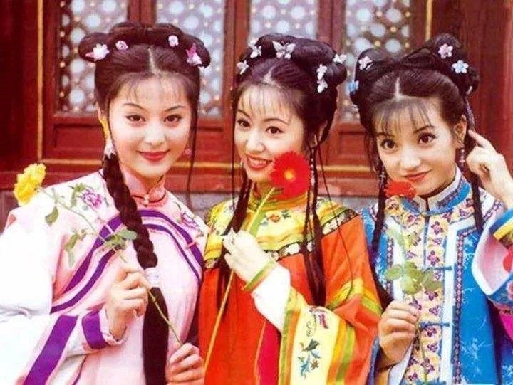陸劇經典的「鐵三角組合」6:《還珠格格》小燕子&紫薇&金瑣