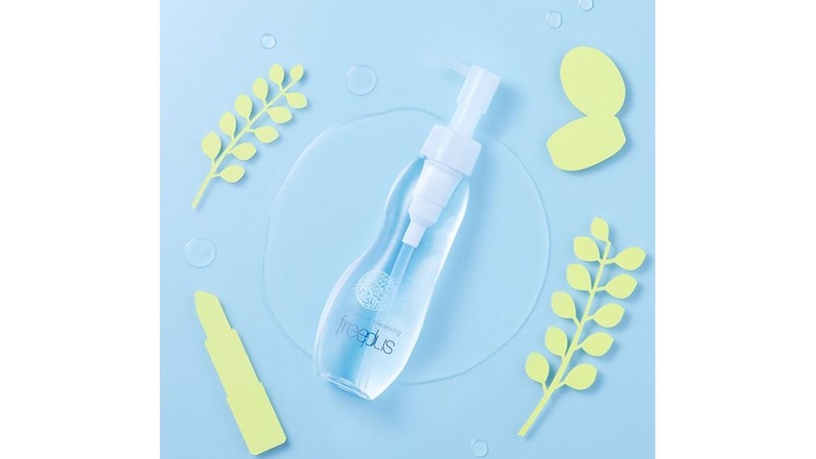 潤膚、卸粧一次到位!freeplus「溫和淨潤卸粧精華油」,88%精華油添加,洗回初生嫩肌