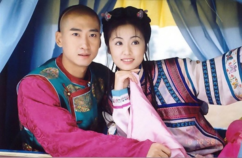 「戲裡甜蜜戲外翻臉」的陸劇CP 8:《還珠格格》林心如&周杰