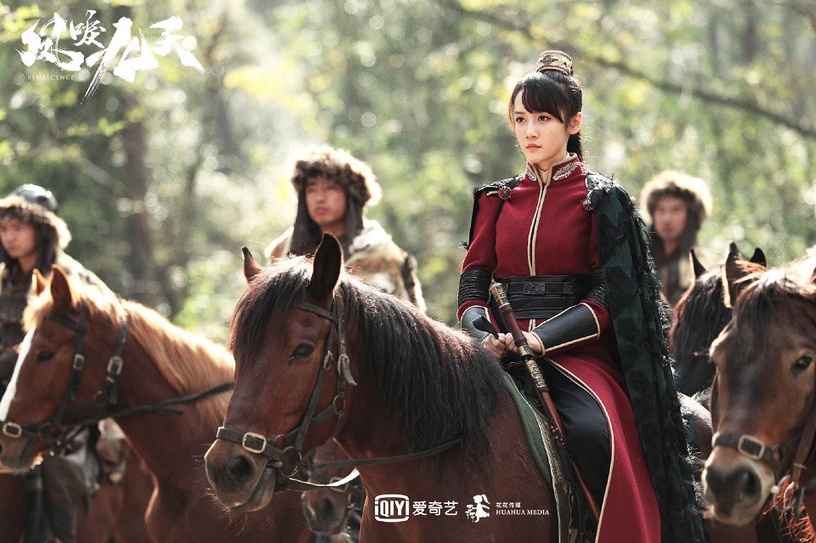 古裝劇《鳳唳九天》古裝男神&女神2:李墨之 飾演 姚莫婉