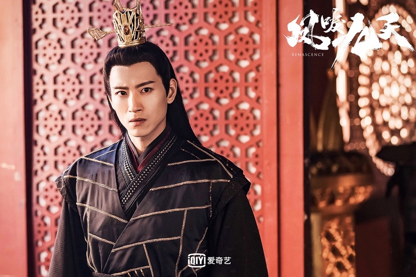 古裝劇《鳳唳九天》古裝男神&女神3:張峻寧 飾演 夜鴻弈