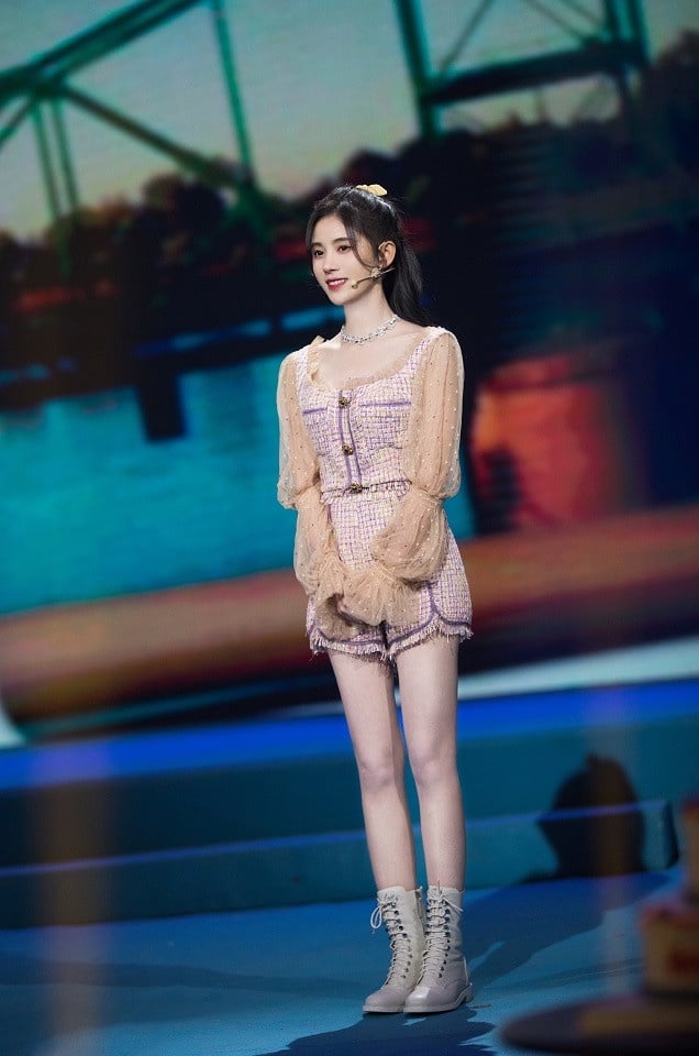 陸劇中隱藏版的美腿女神10:鞠婧禕