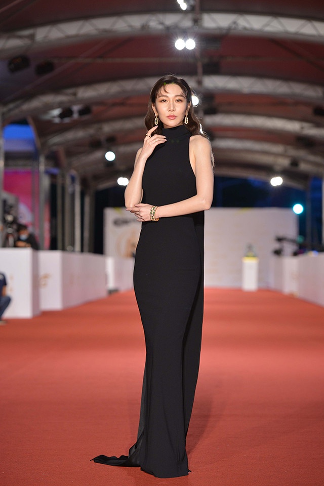 2020第55屆金鐘獎紅毯十美:曾莞婷