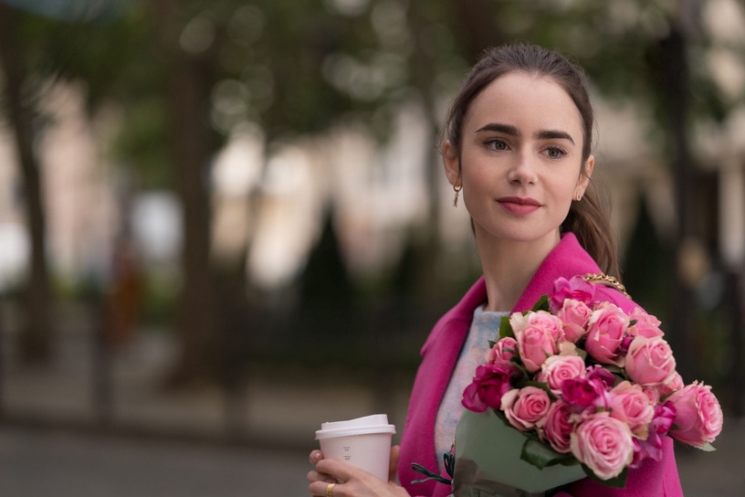 《艾蜜莉在巴黎》戳心金句15:「我想一直當個盡責的女孩,而不是個做錯誤決定的女孩。」