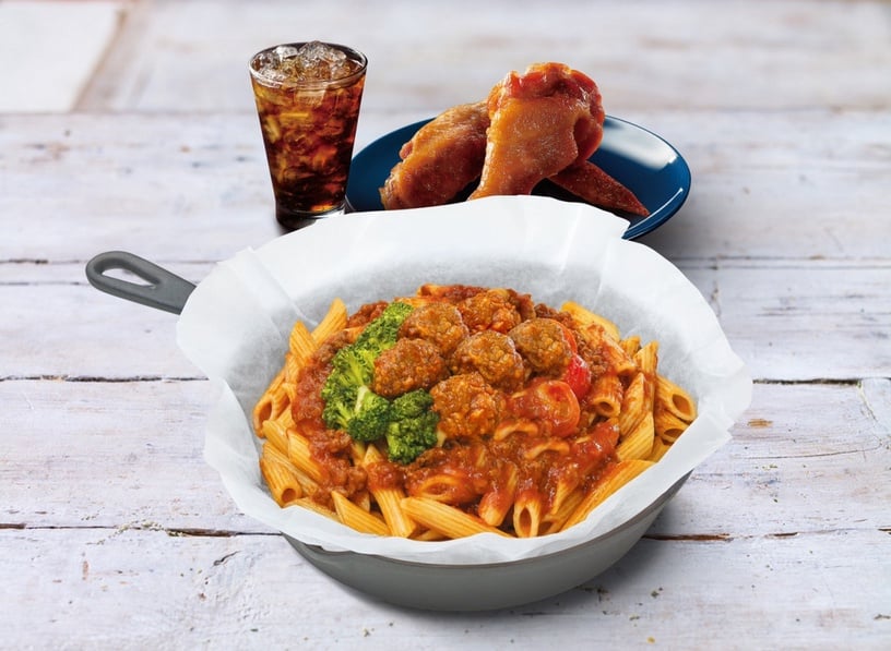 必勝客成立「Pasta Hut」搶攻義大利麵市場推「紙包筆管麵」!