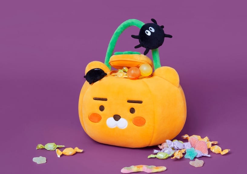 Kakao Friends推出全新「萬聖節系列」!萊恩化身呆萌南瓜,還有超應景萊恩糖果桶~