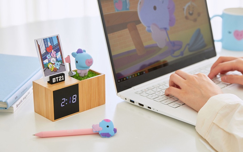 「BT21數位時鐘」可愛登場!超質感木質底座+超萌BT21公仔,還能顯示日期及溫度~