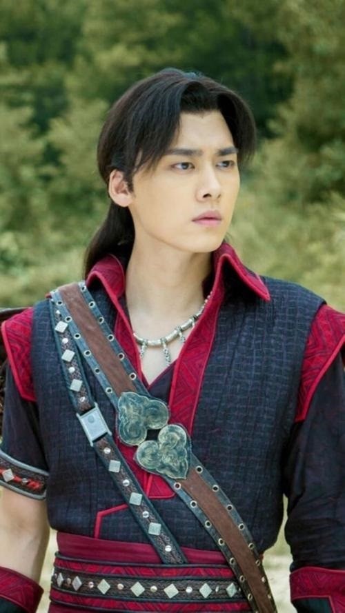 陸劇中身世悲慘的角色5:《古劍奇譚》百里屠蘇 李易峰飾演