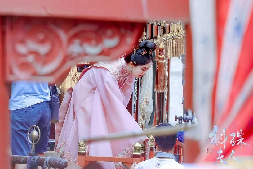 古裝劇「粉衣女神」1:楊冪《斛珠夫人》、《扶搖》