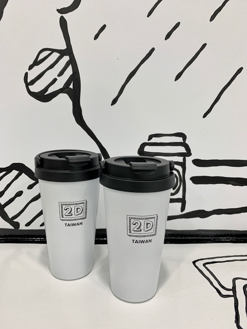 2D Cafe變身飛機場進駐台北101