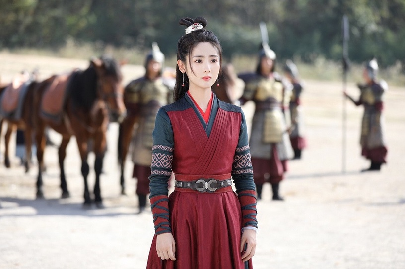 熱播古裝劇「古裝女神」5:邢菲 飾演《明月曾照江東寒》戰清泓
