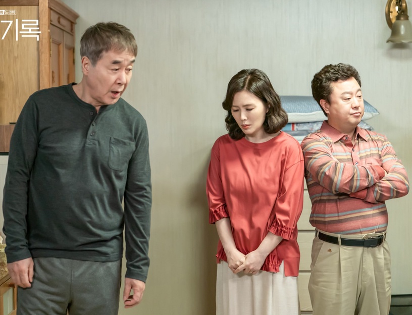 《青春紀錄》棄劇原因4:配角戲太多,不想聽媽媽OS