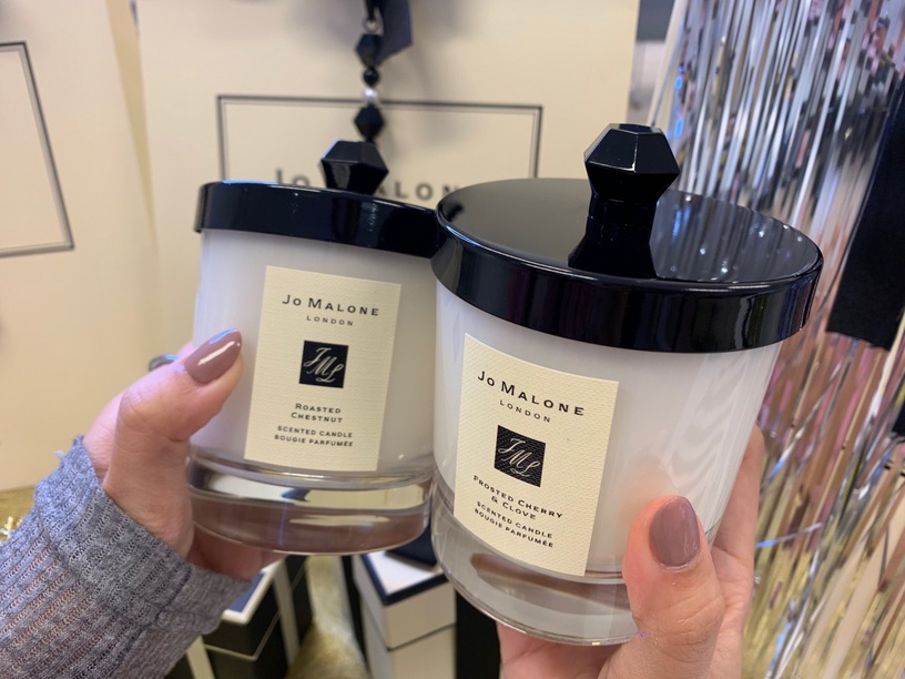 香氛蠟燭推薦3:Jo Malone London 凝霜櫻桃與丁香居家蠟燭/暖烘栗子居家蠟燭 200g,NT.2800