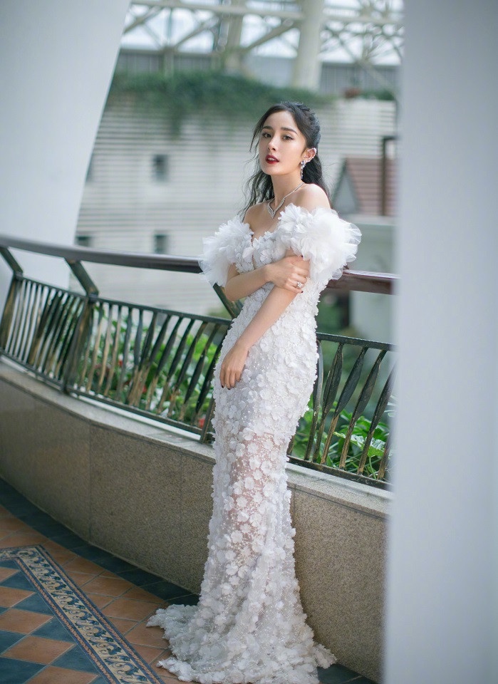 女星紅毯造型1:楊冪