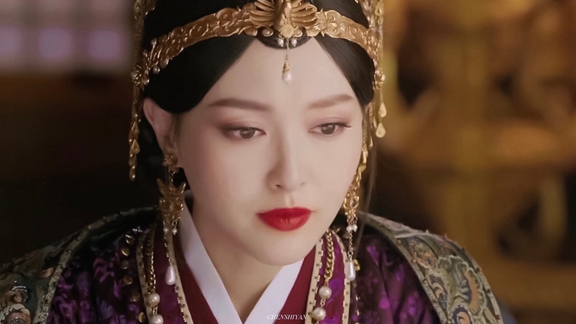 古裝劇「美絕人寰的皇后造型」1:唐嫣 飾演《燕雲台》蕭燕燕