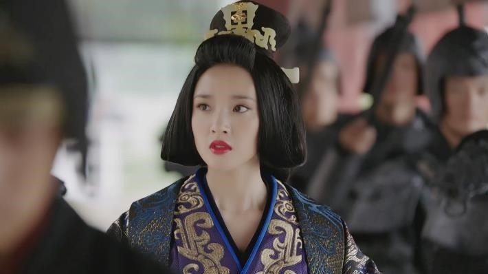 古裝劇「美絕人寰的皇后造型」9:唐藝昕 飾演《虎嘯龍吟》郭照