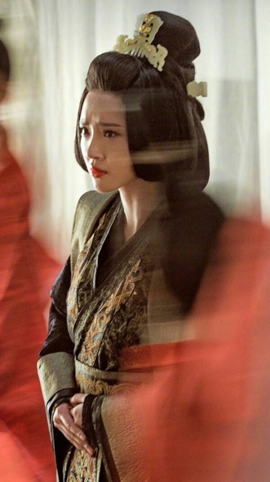 古裝劇「美絕人寰的皇后造型」9:唐藝昕 飾演《虎嘯龍吟》郭照