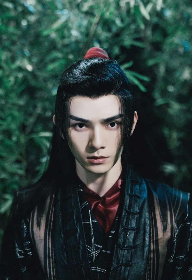 經典古裝角色致敬版1:何昶希 飾演《陳情令》魏無羨