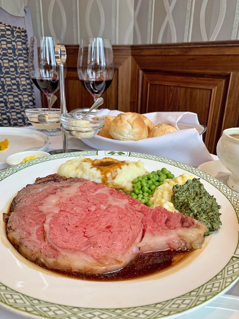 台北跨年餐廳推薦!Lawry's勞瑞斯牛肋排餐廳搬新址