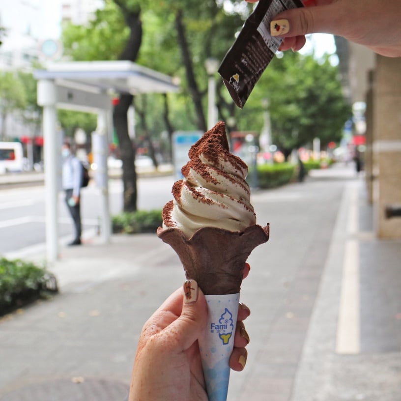 10月「超商話題美食」統整!7-11、全家、全聯12款PTT、Dcard爆夯新品,各位吃過幾項?
