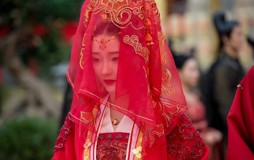 近期熱播古裝劇「紅衣美人」8:肖燕 飾演《三嫁惹君心》居沐兒